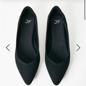 Brand new Black flats.